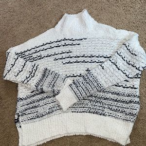 White Turtle Neck Size XS